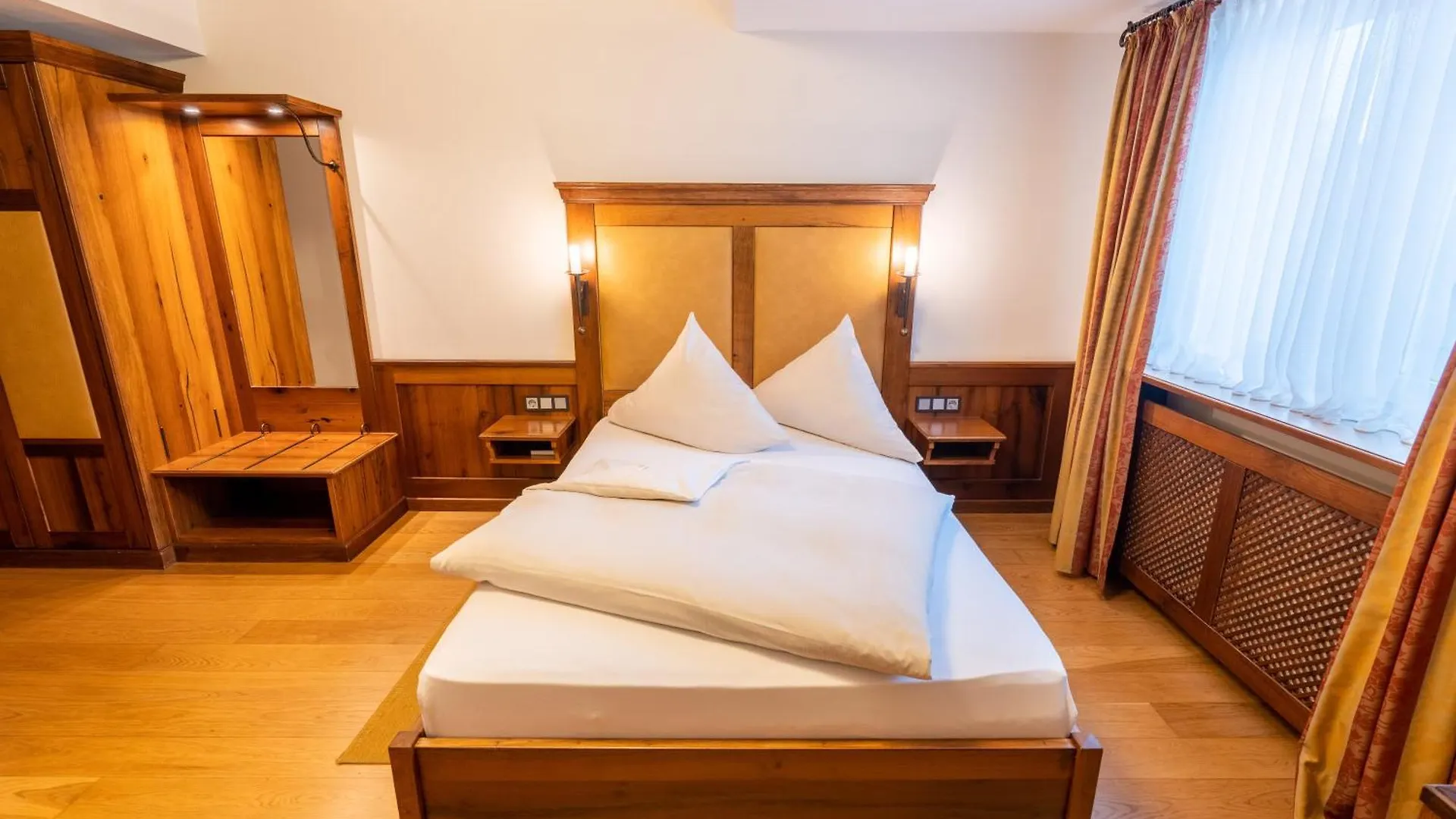 Hotel Hirsch Neu-Ulm Tyskland